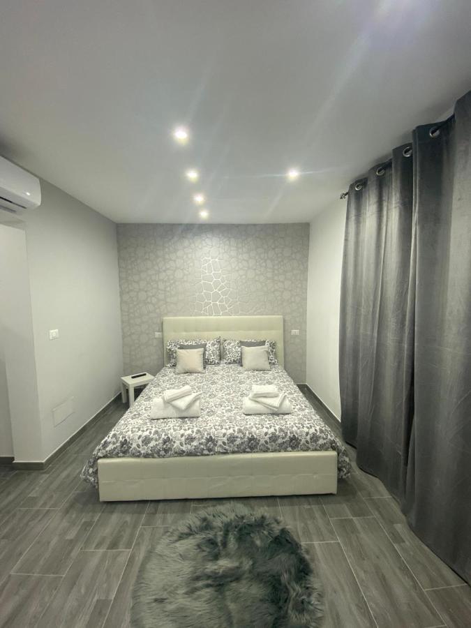 Suite Nicolai 165 Bari Ngoại thất bức ảnh