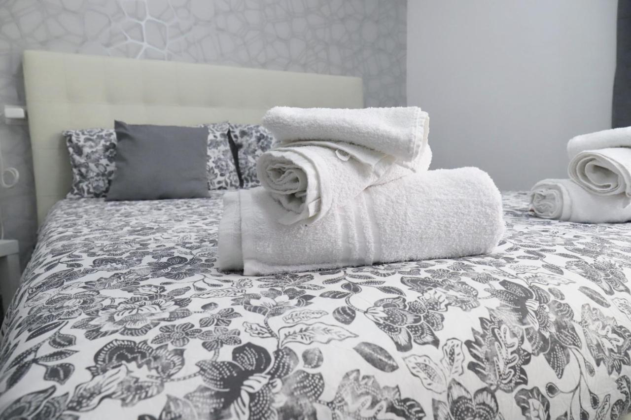Suite Nicolai 165 Bari Ngoại thất bức ảnh