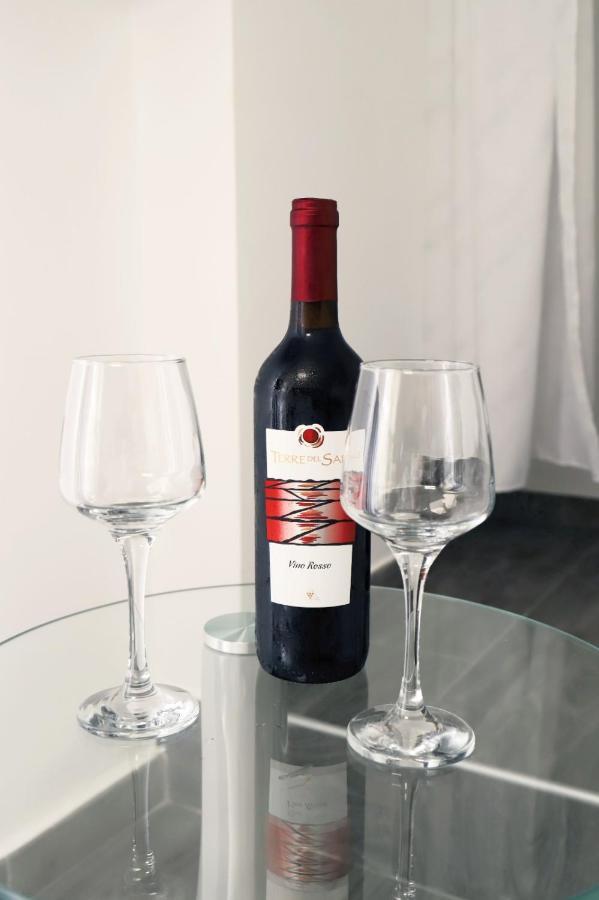 Suite Nicolai 165 Bari Ngoại thất bức ảnh