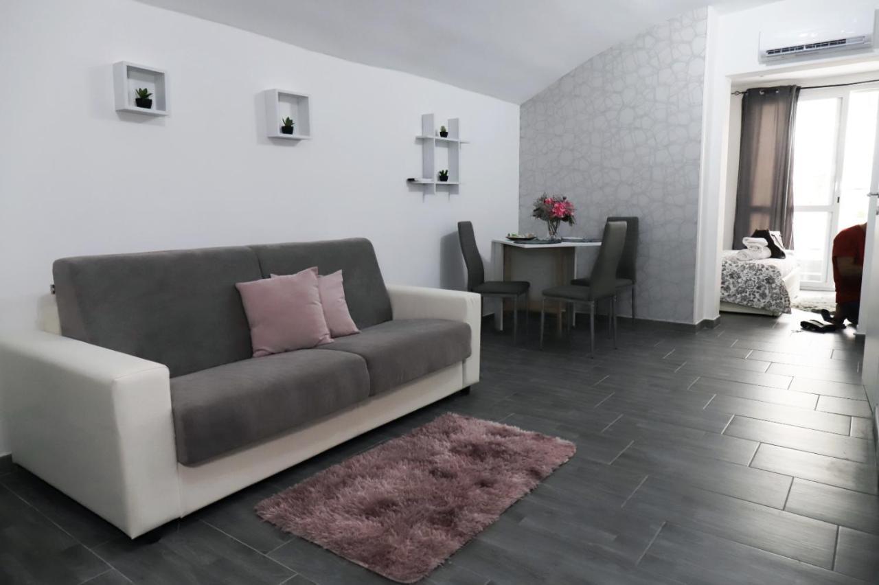 Suite Nicolai 165 Bari Ngoại thất bức ảnh