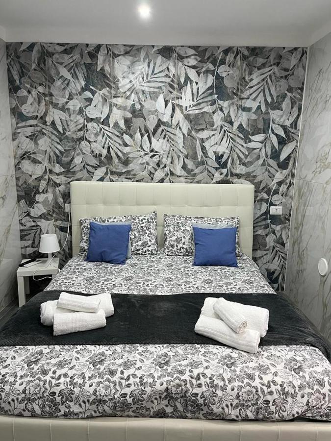 Suite Nicolai 165 Bari Ngoại thất bức ảnh