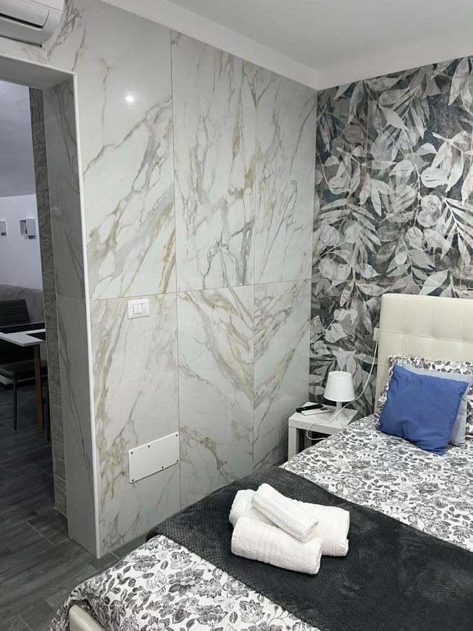 Suite Nicolai 165 Bari Ngoại thất bức ảnh